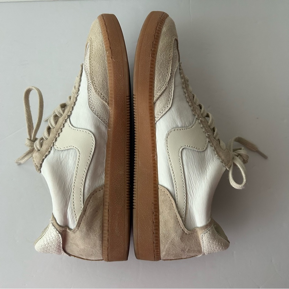 Dolce Vita Notice Sneaker Shoes Ivory Cream Snakeskin Metallic Gold 6.5 - Picture 6 of 11